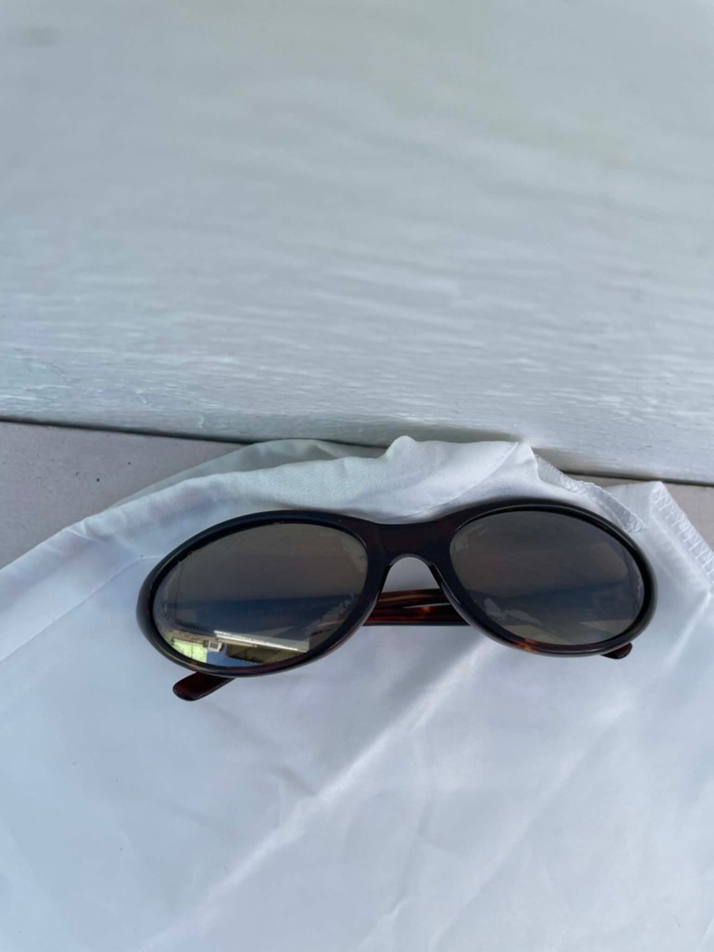 Classic Oval Brown Women’s Sunglasses